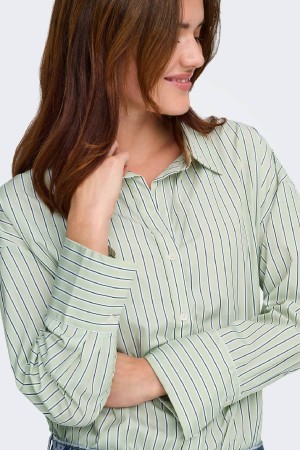 BLUSA RAYAS VERDE